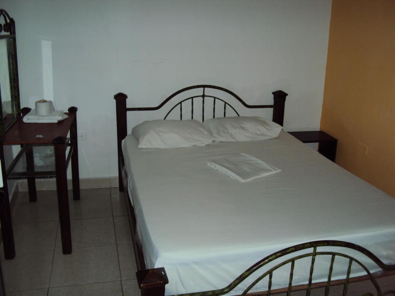 Hotel Plaza Confort Girardot Exterior foto